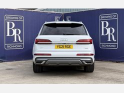 Audi Q7 3.0 TDI V6 45 S line SUV 5dr Diesel Tiptronic quattro Euro 6 (s/s) (231 ps) 5