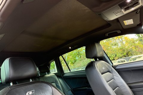 Volkswagen Tiguan R-LINE TDI BMT 4MOTION DSG -RARE LEATHER -DYNAUDIO -TOWBAR -APPLE CARPLAY  59