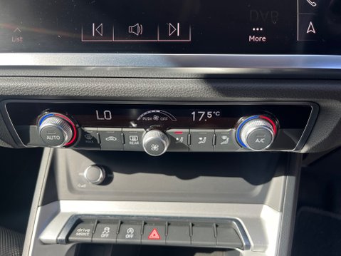 Audi Q3 TFSI SPORT 18