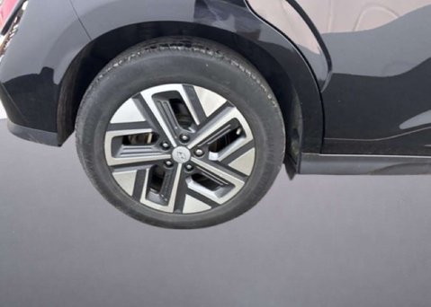 Hyundai KONA 39kWh Premium SUV 5dr Electric Auto (10.5kW Charger) (136 ps) 10