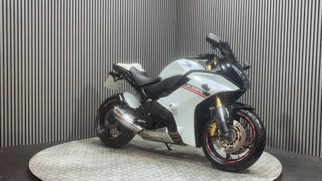 Honda CBR 2014 35K LONG MOT 600CC SPORTS BIKE SERVICED WARRANTY 2