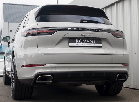 Porsche Cayenne V6 24