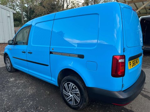 Volkswagen Caddy Maxi 2.0 TDI C20 BlueMotion Tech Startline LWB Euro 6 (s/s) 6dr 9