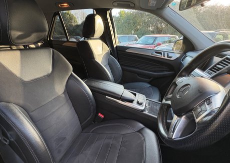Mercedes-Benz M Class ML250 Bluetec AMG Sport 7G Automatic - DEPOSIT TAKEN 4