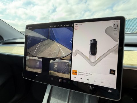 Tesla Model Y (Dual Motor) Long Range SUV 5dr Electric Auto 4WDE (384 bhp) 35
