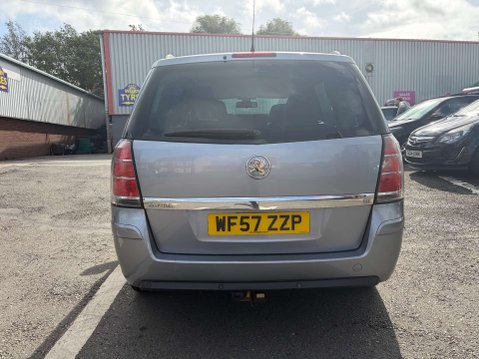 Vauxhall Zafira 1.8 Zafira Design 5dr 8