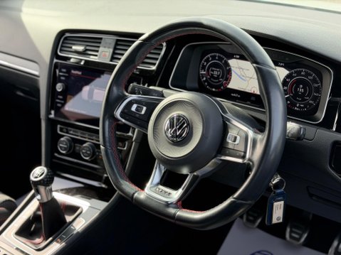 Volkswagen Golf 2.0 TSI GTI Performance Euro 6 (s/s) 5dr 32