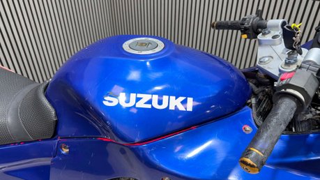 Suzuki GSX GSXF 600 1994 ONLY 26K RUNNING PROJECT CLASSIC BIKE 600CC 11