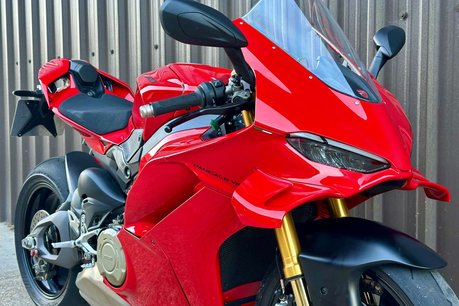 Ducati Panigale V4 1.1 Panigale V4 S 16