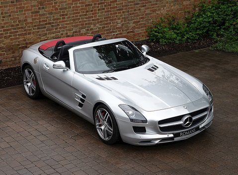 Mercedes-Benz SLS AMG Roadster 13