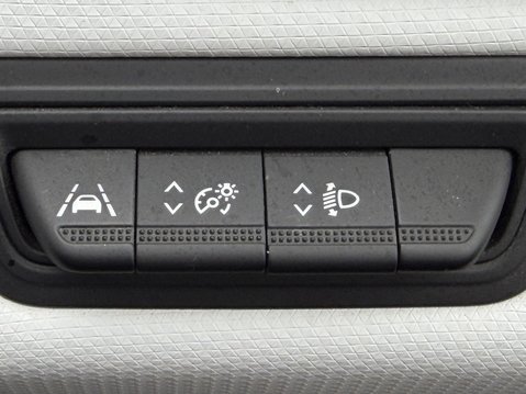 Renault Clio 1.0 TCe 100 S Edition 5dr 34