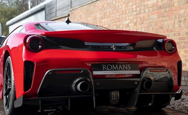 Ferrari 488 Pista 22