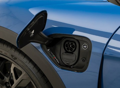 Porsche Taycan 4 Cross Turismo 22