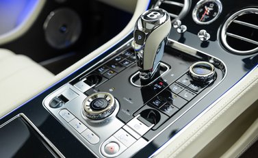 Bentley Continental GT V8 S 31