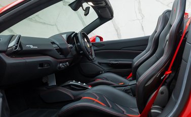 Ferrari 488 SPIDER 20