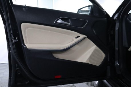 Mercedes-Benz GLA GLA 200 SE 43