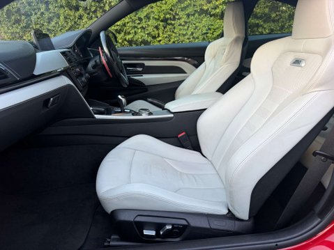 BMW M4 3.0 M4 Semi-Auto 2dr 31