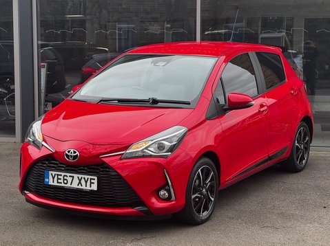 Toyota Yaris VVT-I DESIGN 7