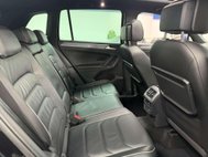 Volkswagen Tiguan 2.0 TDI R-Line Tech SUV 5dr Diesel DSG Euro 6 (s/s) (150 ps) 41