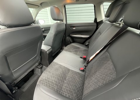 Suzuki Vitara 1.5 Hybrid SZ-5 ALLGRIP AGS 13