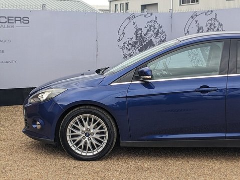 Ford Focus ZETEC NAVIGATOR TDCI 5