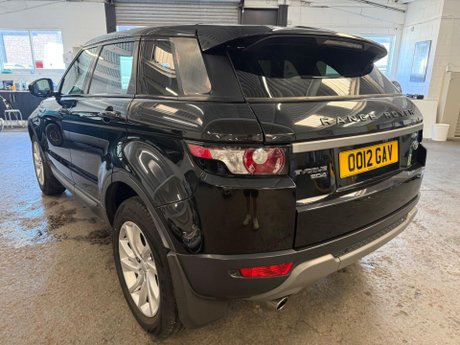 Land Rover Range Rover Evoque 2.2 SD4 Pure Tech 4WD Euro 5 (s/s) 5dr 4