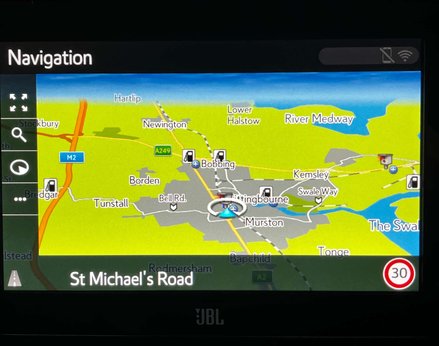 Toyota Hilux 2.8 HI-Luxury Invincible X D-4D 4WD Double Cab Auto 4WD 5dr 33