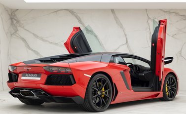 Lamborghini Aventador LP 700-4 Pirelli Edition 8