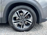 Hyundai SANTA FE 2.2 Santa Fe Premium SE CRDi Auto 4WD 5dr 14