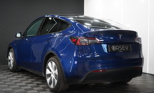 Tesla Model Y RWD Comfort Suspension GROK AI Deep Blue Metallic Adaptive LEDs 1Owner VATQ 3