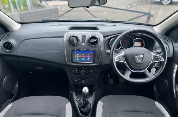 Dacia Logan STEPWAY COMFORT 1.0 TCE ESTATE 40