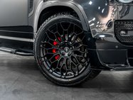 Land Rover Defender 3.0 Defender XS Edition D MHEV A 4WD 5dr 4