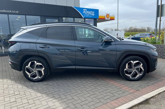 Hyundai TUCSON 1.6h T-GDI ULTIMATE AUTO PETROL HYBRID 6