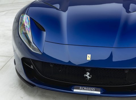 Ferrari 812 Superfast 24
