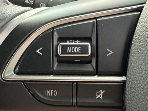 Suzuki Swift 1.2 Mild Hybrid Ultra 5dr Auto 27