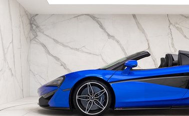 McLaren 570S Spider 25