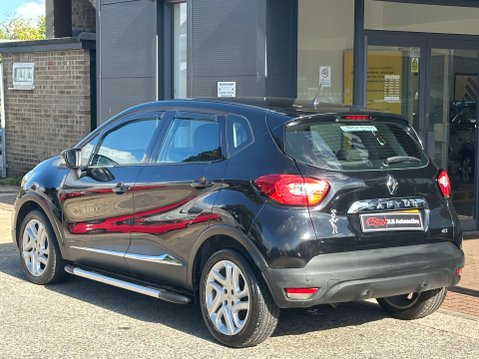 Renault Captur 1.5 Captur Dynamique MediaNav dCi Auto 5dr 3