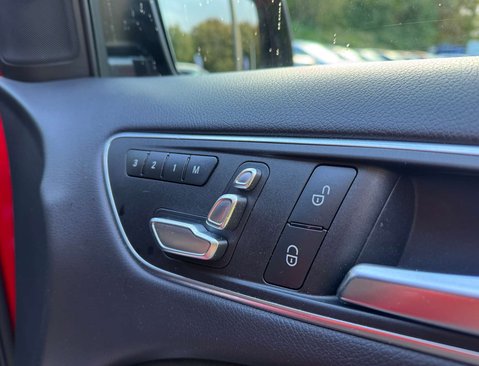 Mercedes-Benz B Class 2.1 B 200 AMG Line Premium+ D Auto 5dr 27