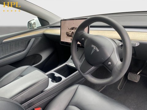 Tesla Model Y SUV 5dr Electric Auto RWD (346 ps) 11