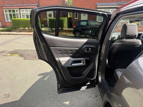 Citroen C5 Aircross 1.2 C5 Aircross Flair + PureTech S/S 5dr 13