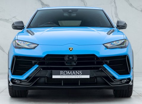 Lamborghini Urus Performante 4