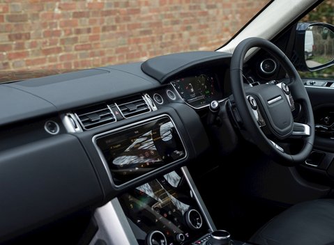 Land Rover Range Rover 3.0 SDV6 Westminster 17