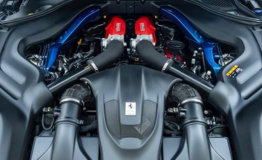 Ferrari Portofino 38