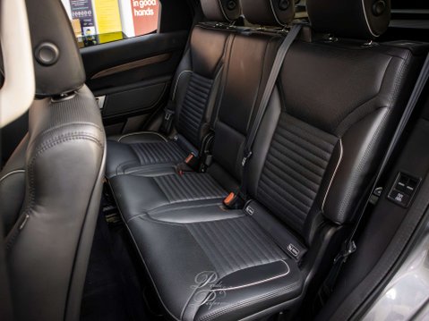 Land Rover Discovery 3.0 Discovery HSE SD6 Auto 4WD 5dr 22
