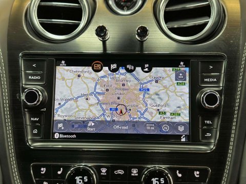 Bentley Bentayga 4.0d V8 SUV 5dr Diesel Auto 4WD Euro 6 (s/s) (435 ps) 43