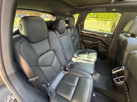 Porsche Cayenne D V6 TIPTRONIC S 56