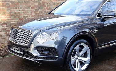 Bentley Bentayga 7