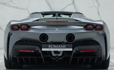 Ferrari SF90 SPIDER 11