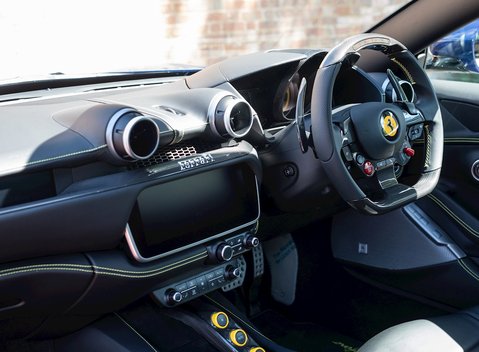 Ferrari Portofino 17