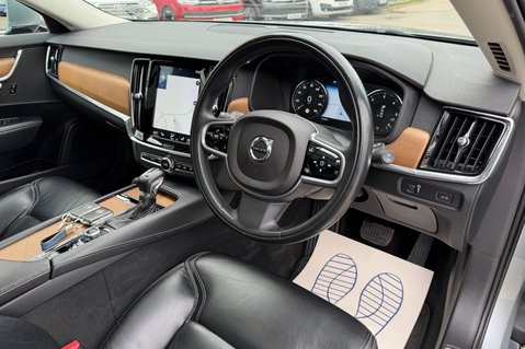 Volvo V90 D5 POWERPULSE INSCRIPTION PRO AWD -PAN ROOF - £6320 OPTIONAL EXTRAS  15